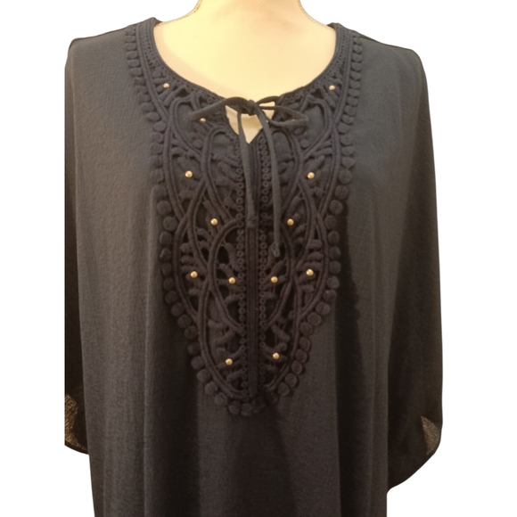 Catherines Plus Size Blue Scoop neck Batwing Sleeve embroidered Blouse 2x - Picture 4 of 8